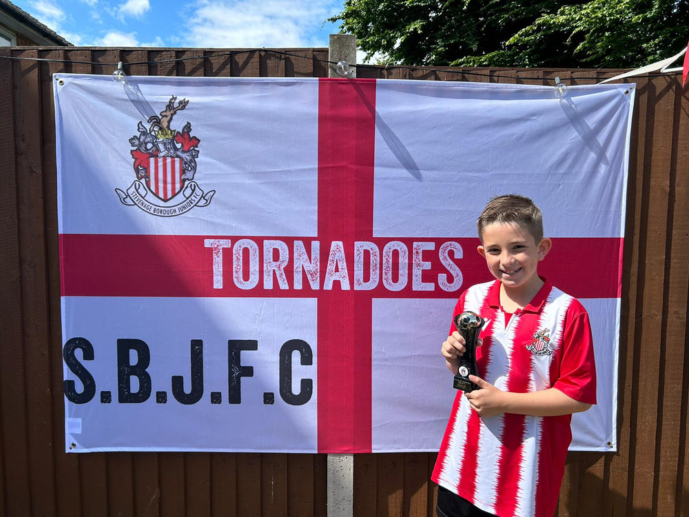 We Design Your Flag (8X6 FT)